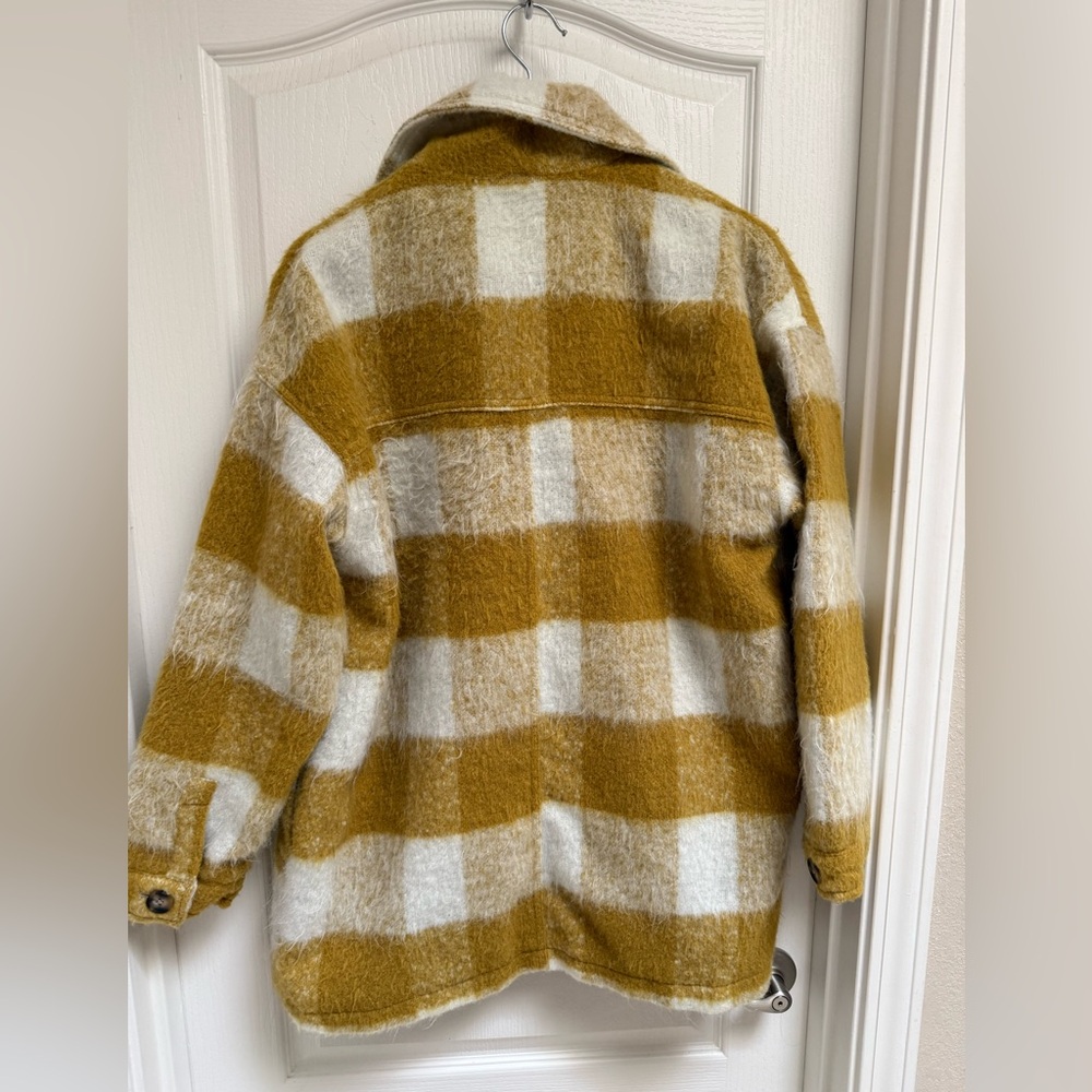 Universal Thread Flannel Shacket - Picture 3 of 3